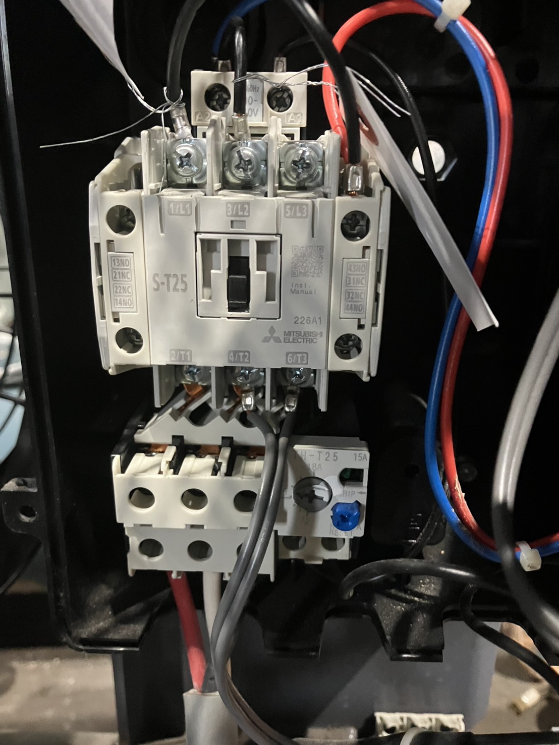 マグネットスイッチ